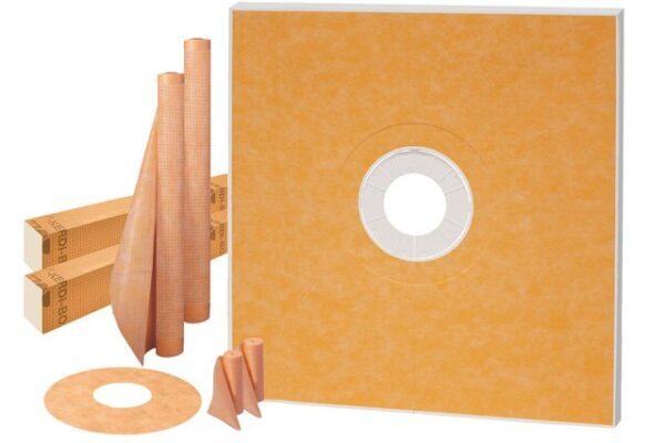 72X72 Schluter® Shower kit - center outlet position
